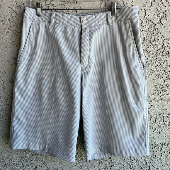NIKE GOLF White/Grey Pinstripe Golfing Shorts Below-the-knee Men’s 33 - Picture 2 of 9
